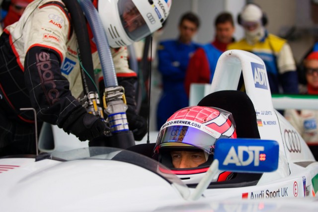 Marco_Werner_Refueler_Jerome_Freeman_2005_Champion_Racing_RegisL
